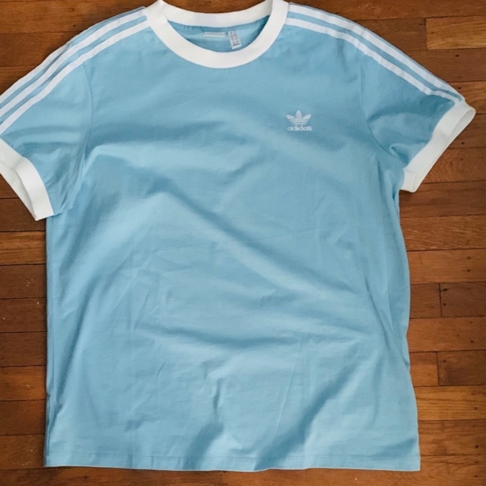 New Adidas Women’s Blue Athletic Shirt Size L